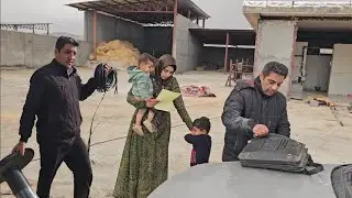 Процесс сборки доильных аппаратов, получение печати генерального директора Тайябой.