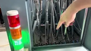 What&rsquo;s tiny machine that tapping speed in 20s