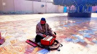 Shivani large pal ki darbar per gaye hain 