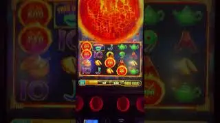 2 DIFFERENT BONUSES #slot #fun #casino #gambling #slot #fyp #games