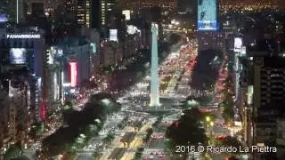 Avenida 9 de julio y obelisco de Buenos Aires night aerial view