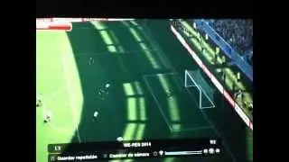 Otro ejemplo m&aacute;s de la p&eacute;sima inteligencia artificial del Pro2014 (versi&oacute;n juego, no demo)