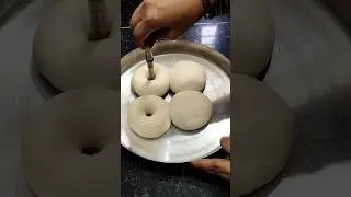 Sidha Kadai Me Bna Diya 🤗#No Oven Recipe 😋#Donutrecipe#kidsfavourite#food #rajawatrasoi #recipe