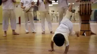 CapoKids - 2yr Old Geo Vega Does Capoeira