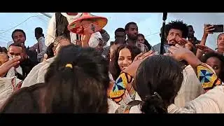 ያዕስ ድምፃዊ ዘመናይ አዕብዱዎም 🙏🙏❤❤