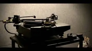 Horizontal Blue | Piltch and Davis (Take One | 2xHD) (Use your earphones or headphones)