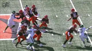 Chase Brown saves his QB on heads-up play