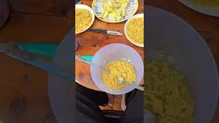 Mountain Maggie at Tree House feels the mesmerizing taste #treehouse #tree #Maggie #mountainmaggie