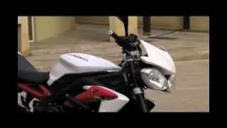 Test Triumph Street Triple R 2013