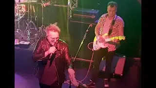Kids in the kitchen - Current stand - Scott Carne - ABSOLUTELY 80s - at Musicland Melbourne