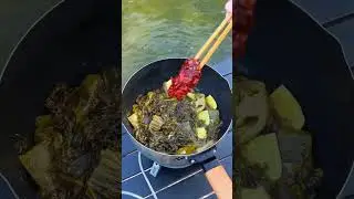 Cooking Fresh Catch by the River #RiverCooking #FishRecipe #CatchAndCook #RiversideCooking