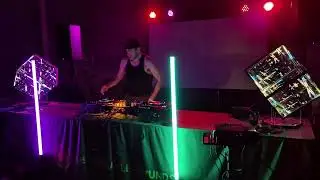 Stephen Swartz - Bullet Train (Tape B Un-released remix)