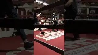 how to box taller fighter with reach