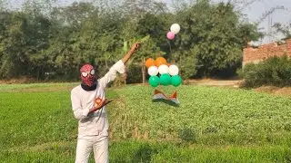 India flag fly on between clouds help of gas balloon  ||