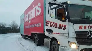 NR EVANS TRUCKS (HOME BARGAINS) TRAILER