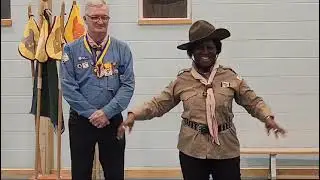 suvez la seule cheftaine &agrave; quatre b&ucirc;chettes du Togo. dans le cadre de sa visite au Canada