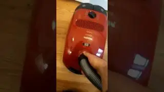 Miele Classic C1 PowerLine suction power after 2 months with dust bag full of dog hair