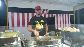 pane ca meusa di Nino U Ballerino - street food sicily
