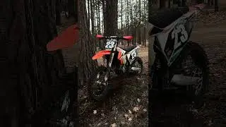 learning some no footer on a little jump #crf150r #dirtbike #endurocross #enduro