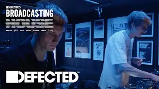 Make A Dance live from The Basement (Girls of the Internet Party)