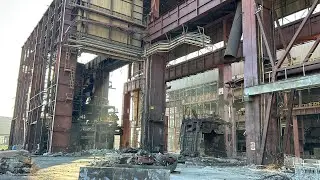 Steel Factory Smooth Flythrough - hangtime FPV 2023|24