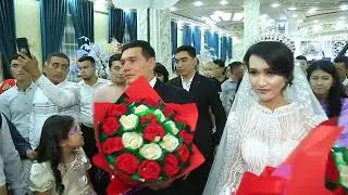 ONAJONLARGA GUL BERISH JARAYONI JIZZAX G`ALLAOROL