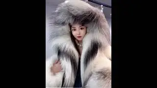 Big Fluffy Furry Real Fox Fur Coat Long Jacket with Natural Fox Fur Color for Fashion Girls Women