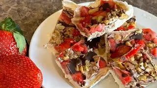 Keto Strawberry Chocolate Bark