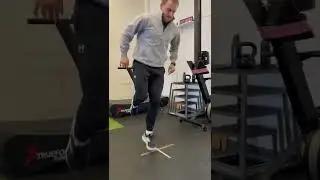 Single Leg Hop - X Pattern
