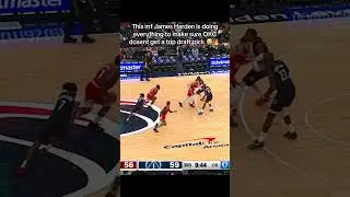 bro was straight attacking the defense omg 😭🔥 #nbabasketball #jamesharden #hoopplanet