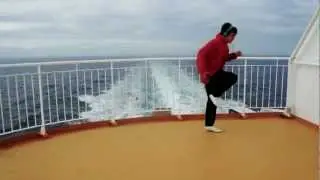 Shufflin @ sea | HASC - LittlePhan