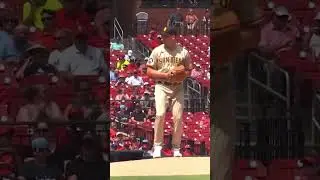 Rich Hill Slow Motion Pitching Mechanics (1st Base Side View) #mlb #pitching #pitchingmechanics