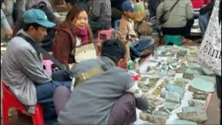 Live now Inside a Real Jade Market: How Professionals Choose Stones #Jade#Gemstones#JewelryMaking