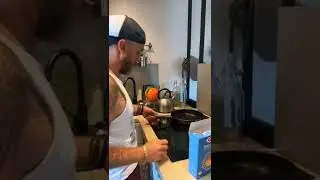 Italians vs pasta crime 🤬 #shorts