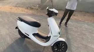 Royal Enfield  350 vs OLA Electric / #beingventure#ola #royalenfield #olaelectricscooter
