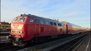 BR 218 bei der Ausfahrt mit Dostos mit Makro danke an den TF