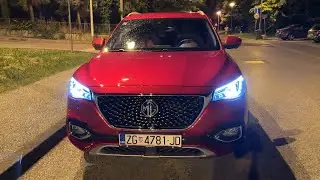 MG HS 2023 at night - COOL LED lights, dynamic indicators & AMBIENT lights