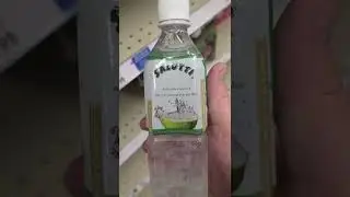 SALUTTI Artificially Flavored with what?