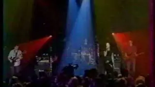 SALAD live part 3  on a leash + your ma     marijne van der vlugt