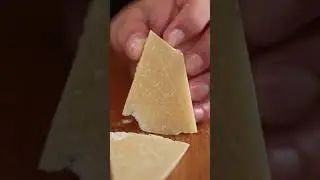 Parmesan Rind Crisps