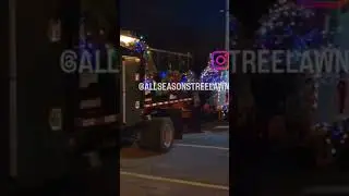 LAKE ORION CHRISTMAS PARADE #BACKHOME #mobetta  #treelife #grinch #christmas #xmaslights #lakeorion