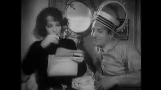 Passing of the Third Floor Back, 1935, Conrad Veidt.avi