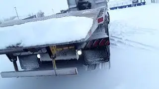2017 FREIGHTLINER ROLL-OFF TRUCK W/ ROLL OFF LOADING PLATFORM
