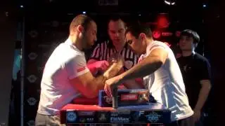 Georgy KHASPEKOV vs Vadim AKPEROV (open class 06/12/14)