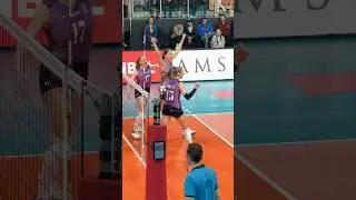 🟣⚪️ K&uuml;bra Akman&rsquo;dan monster block. 🫨 #zerenspor #sultanlarligi #voleybol