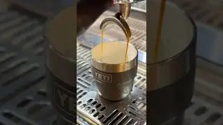 Copo YETI pra caf&eacute;?? #coffee #yeti