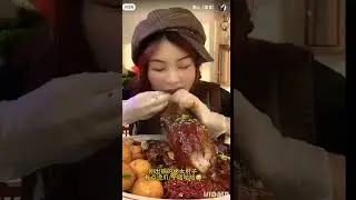 Eating spicy braised beef ribs mukbang 😋😜#shorts#shortvideo #beefrecipes #ytshorts