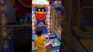 Mainan Anak Lempar Bola di Mall | Funny Penguin Funworld