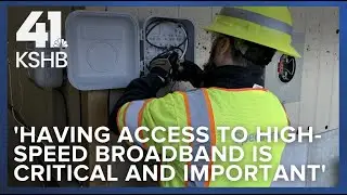 Spectrum expanding internet service, hiring field technicians