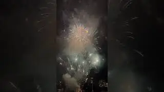 New Years Eve Fireworks 🎆 WOW! #2022 #fireworks #brisbane #QLD